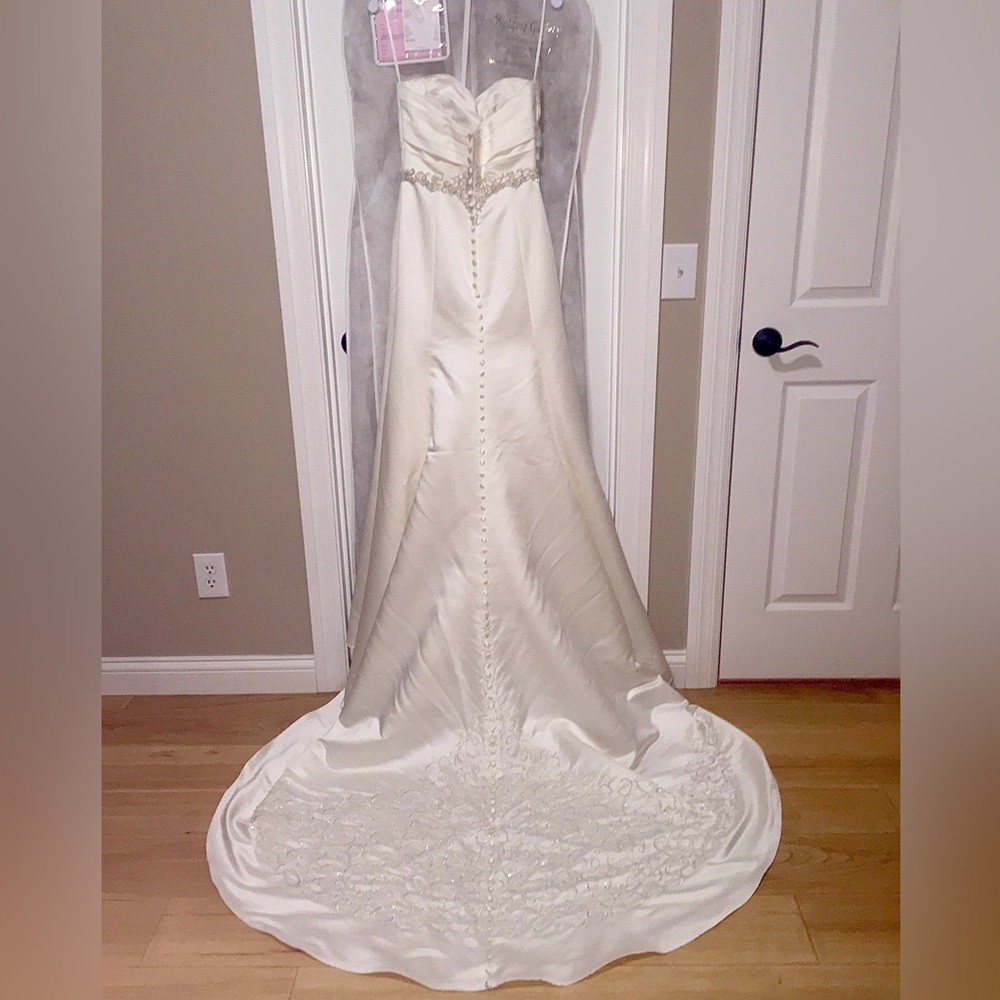 Beautiful Bridal Gown